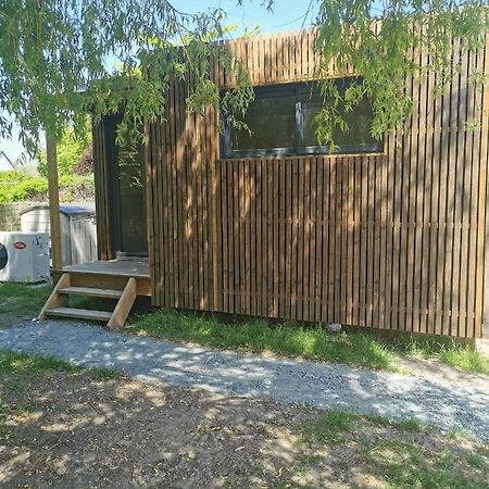 Grille Kub Villa Амбоаз Екстериор снимка