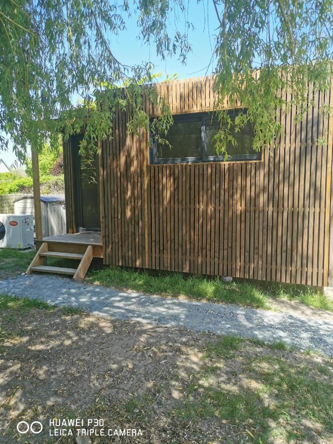Grille Kub Villa Амбоаз Екстериор снимка