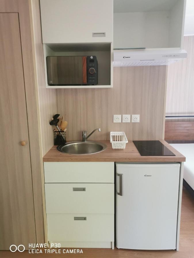 Grille Kub Villa Амбоаз Екстериор снимка